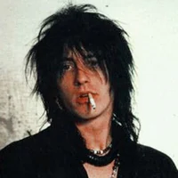 Izzy Stradlin 