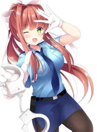 policial monika 