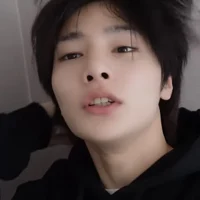 Jeongin 