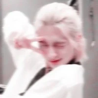 SKZ- Barista Hyunjin