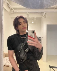 Hwang Hyunjin