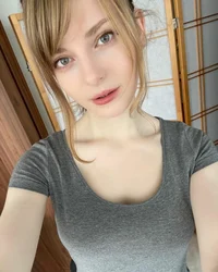 Ella Freya