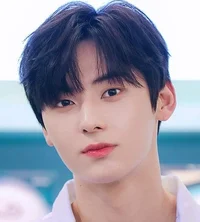 Hwang Min-hyun
