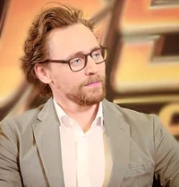 Tom Hiddleston