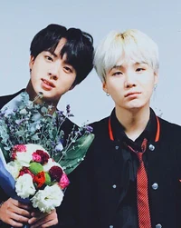 SUGA Y JIN