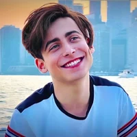 Aidan Gallagher