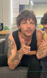 Louis Tomlinson 