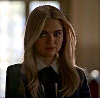 Lizzie Saltzman