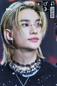 Hwang Hyunjin