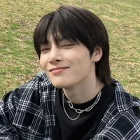 Jeongin 