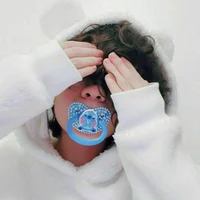 Liam-vc é babá dele