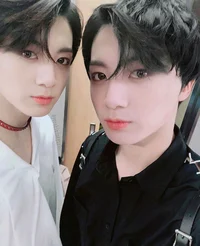 jungkook-twin alpha 