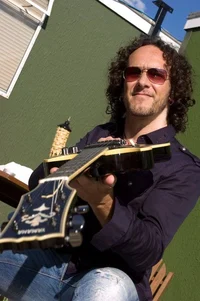 Vivian Campbell