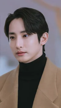Lee Soo Hyuk 