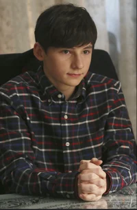 Henry Mills