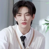 Hwang Hyunjin