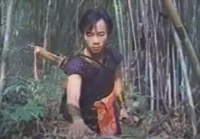 Nuj nplhaib -Hmong-