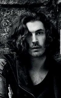 Andrew Hozier-Byrne 