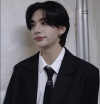 Hwang Hyunjin