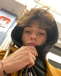 Mami Cobain