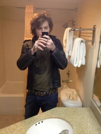 Danny Worsnop 
