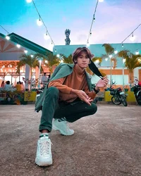 Josh ong