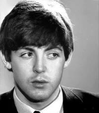 TB Paul McCartney