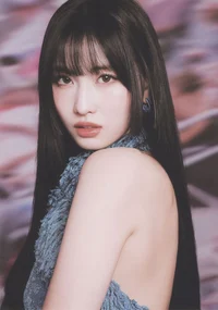 Momo Hirai