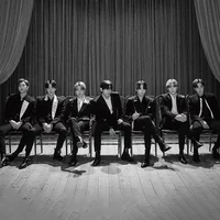 BTS hermanastros