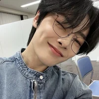 beauty store jeongin