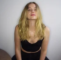 Elizabeth Lail 