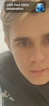 Андрющка в жопе хуй