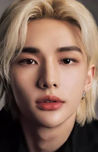 Hwang Hyunjin