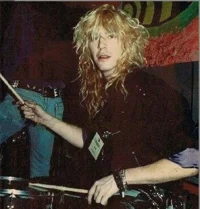 Duff Mckagan