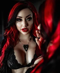 Dani Divine