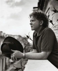 Mick Hucknall 