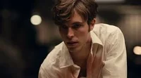 Tom Hughes 