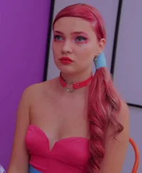 Mommy long legs huma