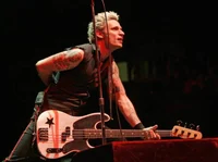 Mike Dirnt