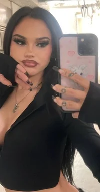 Maggie lindemann 