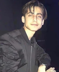 Aidan Gallagher