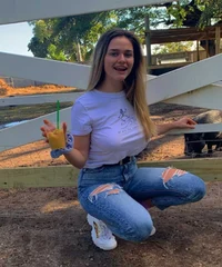 megnutt02 