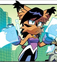 Nicole the Holo-Lynx