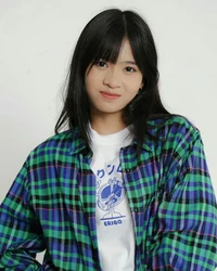 Flora jkt48