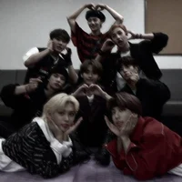 Stray Kids