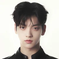 CHOI SOOBIN 