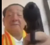 gun chinese man