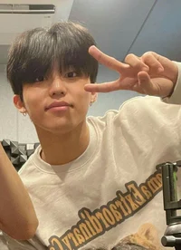Jeongwoo 