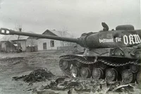 IS-2