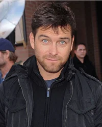 Antony Starr